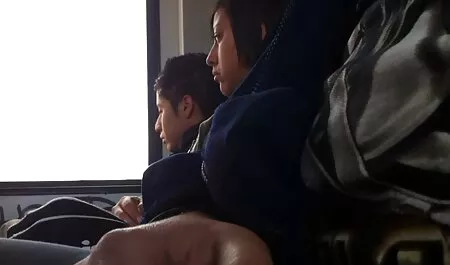 Một người đàn ông thường theo anh trai của ông, vợ, và một ngày nọ ông thấy cô ấy, tắm biển, và muốn cạo lông mu, nhưng anh dừng lại và thừa nhận rằng nó vui mừng anh rất nhiều, thì người phụ nữ đã đưa anh vào phòng ngủ và yêu cầu ông ta làm thế nào ông vui mừng cho âm hộ của cô. phim sét nhật bản không che