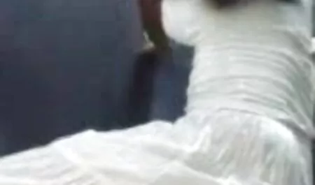 Juicy mẹ kéo cô người phim sex nhật bản múp yêu trẻ đến tầng thứ hai, và trong khi không ai được với anh chồng