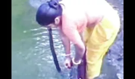 Vài cô gái quyết định phim sex nhât ban không che thử đồ chơi với một chàng trai, một cảm giác mới