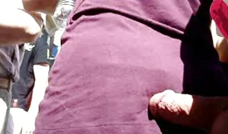 Ả-rập, kết sex nhất ban không che hôn tình với súng máy quay