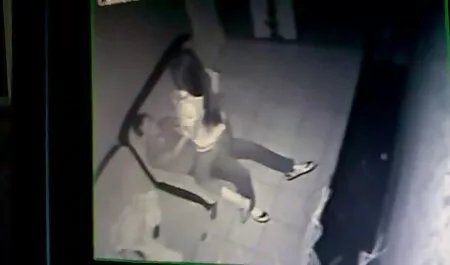 Sinh viên xuất sắc phim sex gai xinh nhat ban khong che Lena rơi vào giấc ngủ trong thư viện vì vậy, cô ấy đã bị trừng phạt bởi một người bảo vệ an ninh