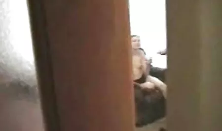 Người mẹ góa với một lớn khóa chồng cũ của cô trong phòng tắm để nghỉ hưu với con trai, trong phòng ngủ và cuối cùng đã có một bình thường chết tiệt với một con gà trống trải nghiệm sex không che nhật một cơn cực khoái và dĩ nhiên có những cum