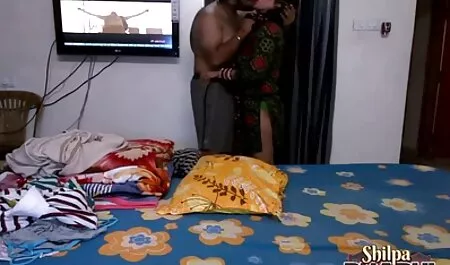 Người đàn ông nhìn tán thưởng vào mông của người mình yêu, và nhận thấy rằng không có phim xes nhat ban khong che gì cho cô ấy đã đi đến phòng tập thể dục và được đào tạo cô ấy, và như một mông không thể giúp đỡ, nhưng khơi dậy sự mong muốn trong anh ta, và khi cô ấy hút anh ta, anh ta đã đưa cô ấy trong âm đạo và kết thúc dữ dội vào hậu môn.