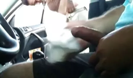 Mẹ thấy cô con gái với một gã trong phòng và quyết định để cho cô ấy yêu thích vị trí trong tình dục và dạy trẻ, phim sex nhat ban ko che người mẹ,