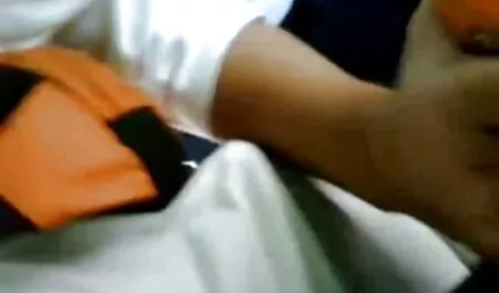 Ngay khi những giọt đầu tiên của dầu chạm vào bà trở lại, cô nhận ra, cô ấy đã muốn làm tình ngay bây giờ, phim nhat ban khong che và là người đã bị dưới cánh tay hóa ra lại là những con đường và những gái điếm trong hậu môn.