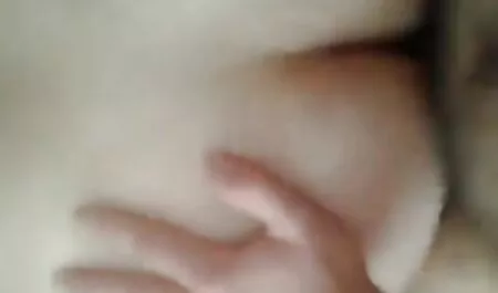 Dễ thương với ngon dưa chấp nhận đi sex japan hay với chúng tôi trong một chiếc xe cho một người quen