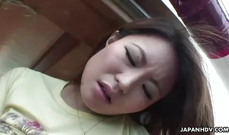 Sang trọng trẻ da đen xoắn mông của phim xet nhat ban khong che cô ở phía trước của một người da đen